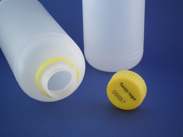 Plastikowe butelki plombowane